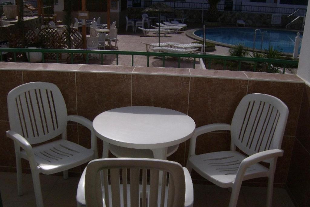 Apartamentos Alondras Park Costa del Silencio Exterior foto